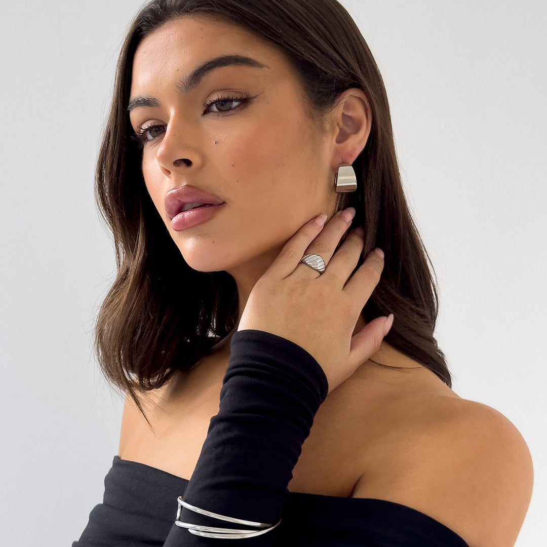 RIPPLE RING SILVER