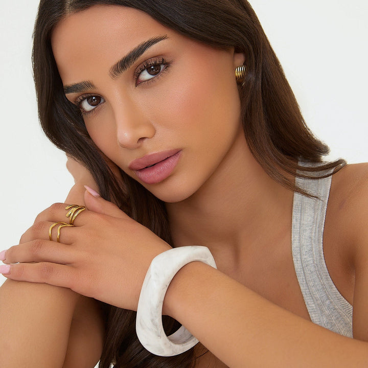 WHITE MARBLE BANGLE