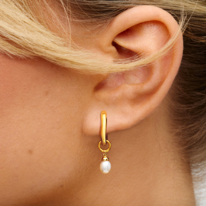 Gold Fine Organic Pearl Huggie Earring